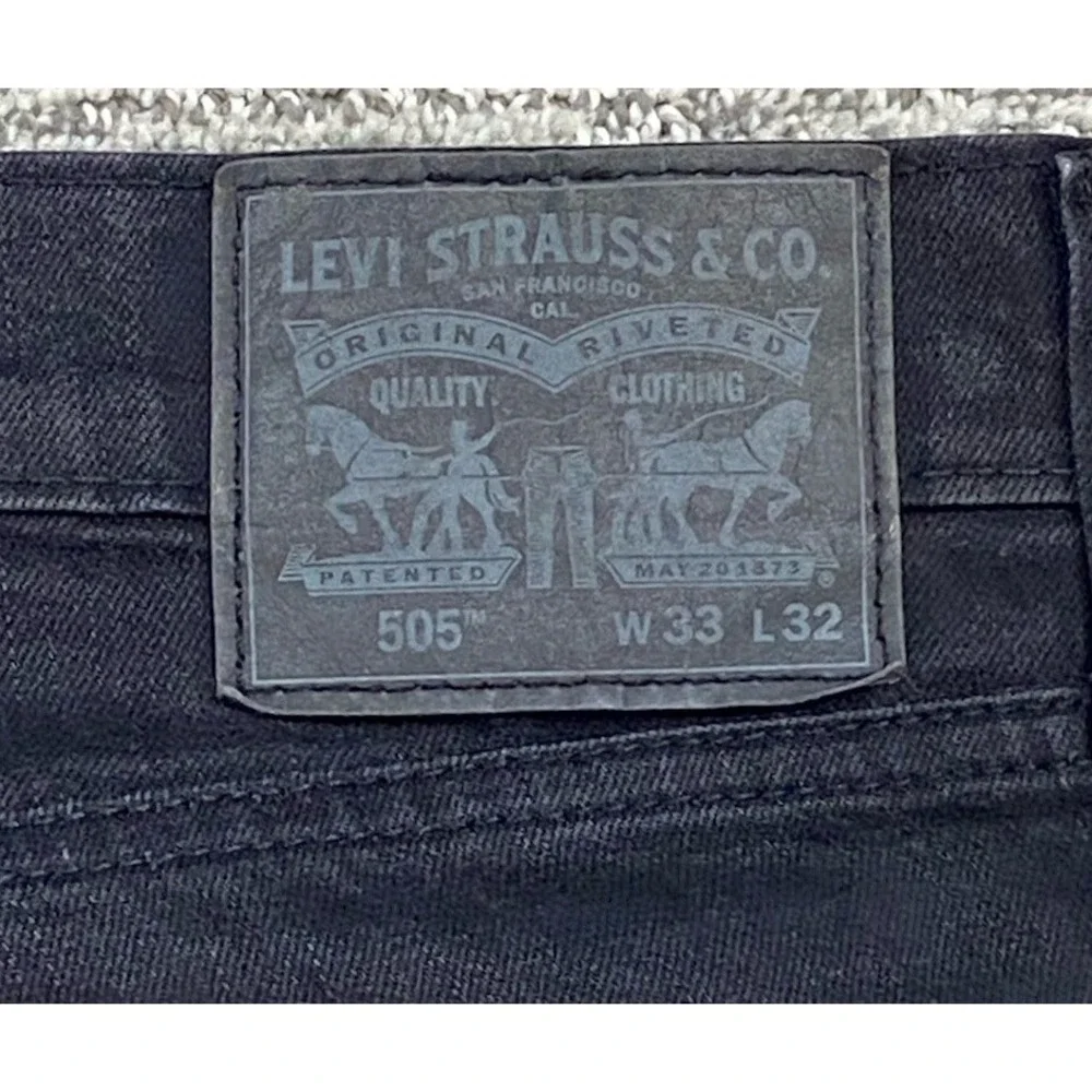 Levi's 505 Black‎ 33*x32 Regular Fit EUC Zip Closure Denim